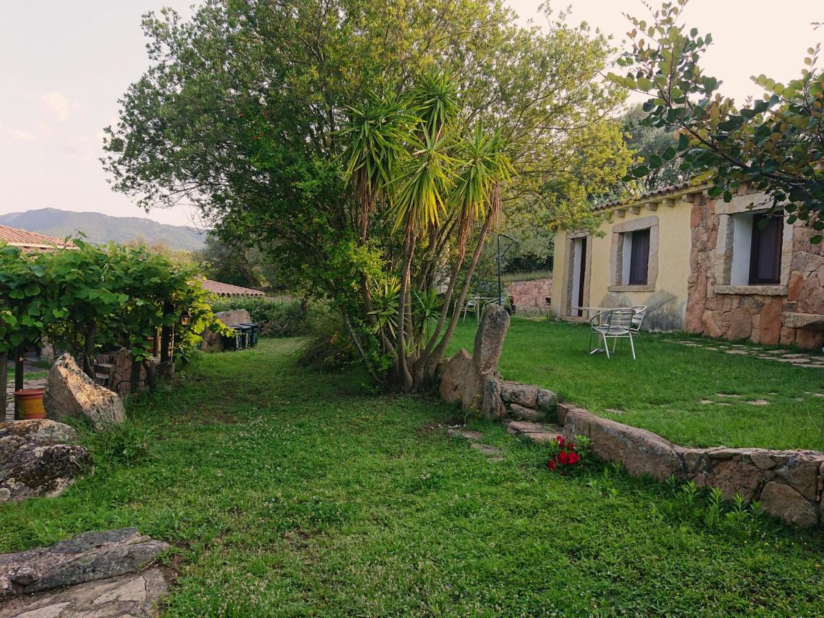 Agriturismo Desole Монти Экстерьер фото