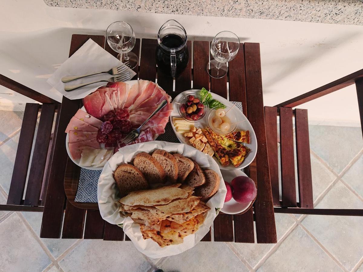 Agriturismo Desole Монти Экстерьер фото
